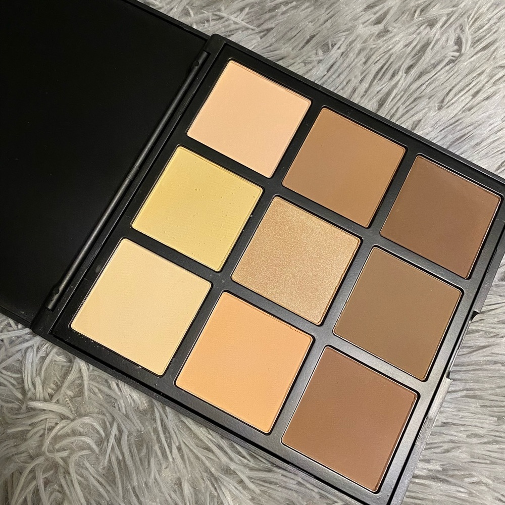 COPY - Brand New MORPHE Contour Makeup Pallet: Includes 9 shades of powder to c…